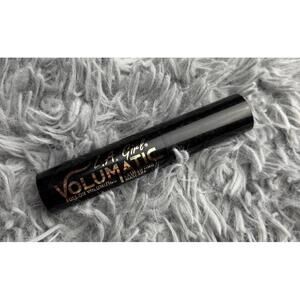 L.A. Girl Volumatic full on volumizing lash lifting Mascara
